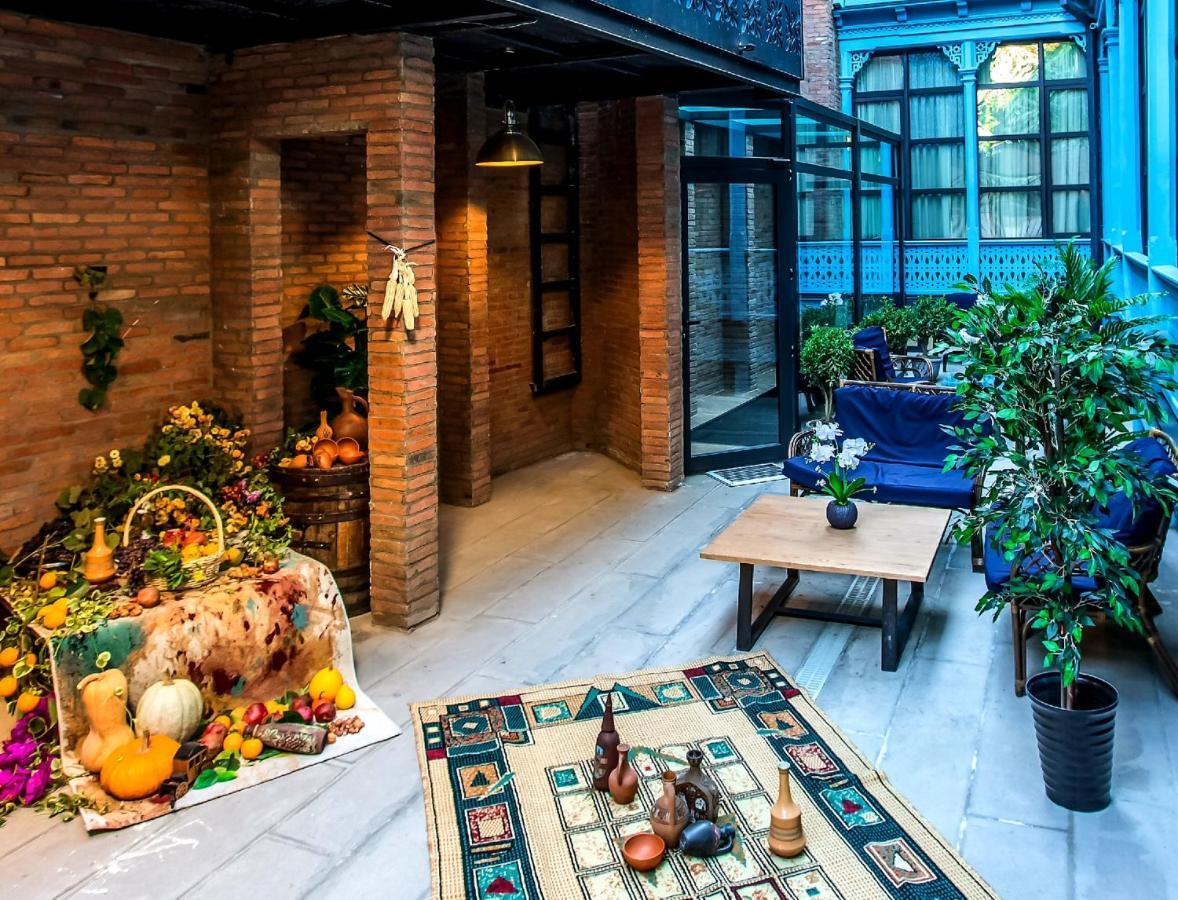 Royal Inn Тбилиси Екстериор снимка