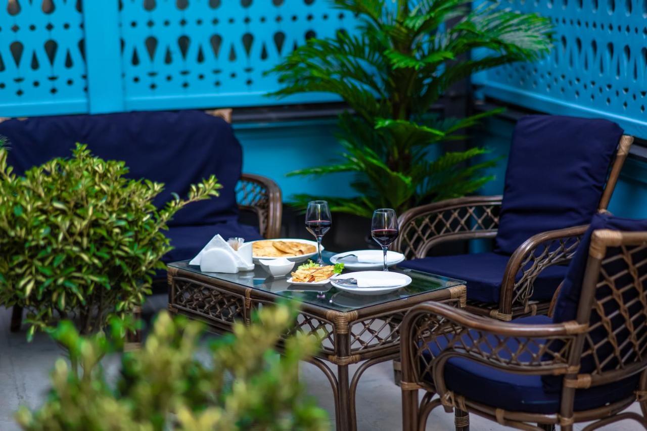 Royal Inn Тбилиси Екстериор снимка