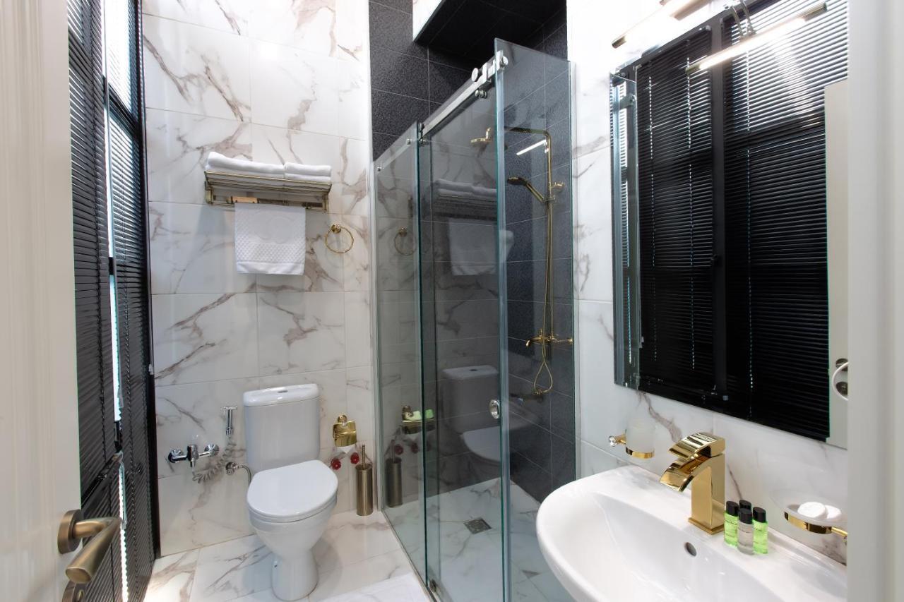 Royal Inn Тбилиси Екстериор снимка
