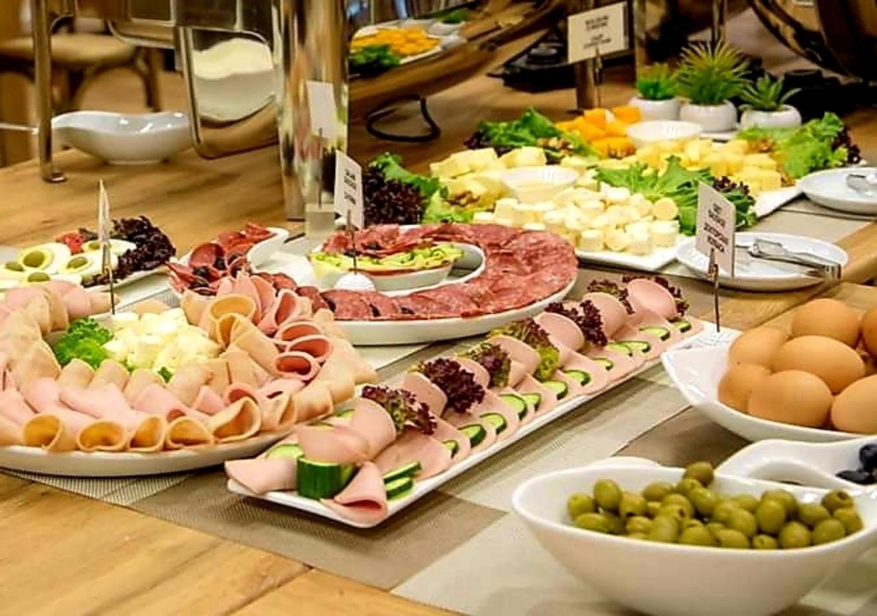 Royal Inn Тбилиси Екстериор снимка